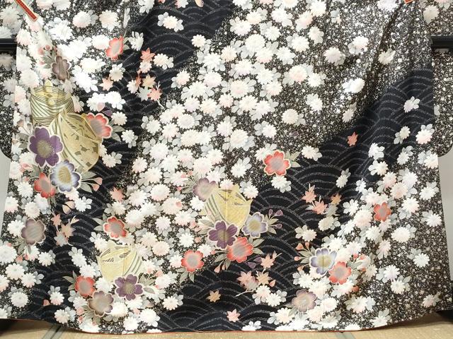 平和屋着物●豪華振袖　駒刺繍　糸巻き花文　黒地　金彩　正絹　逸品　CABH3707th