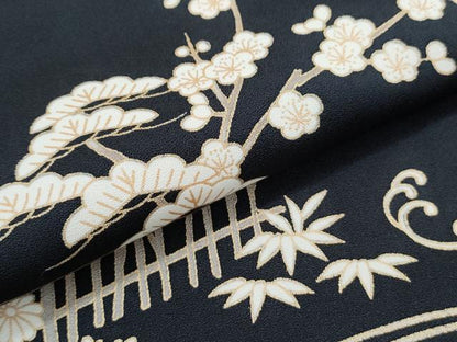 平和屋着物●訪問着　駒刺繍　松竹梅　黒地　金銀彩　正絹　逸品　CABH3746th