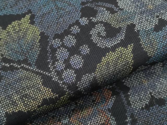 平和屋着物●本場大島紬　9マルキ　葡萄蔦の葉文　正絹　逸品　CABH3778th