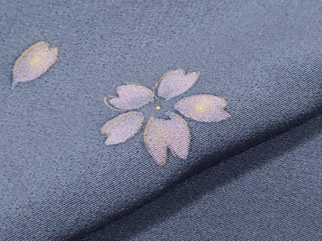 平和屋着物●染色作家　津室朱光　小紋　跳兎　舞花文　金彩　正絹　逸品　CABH3799th