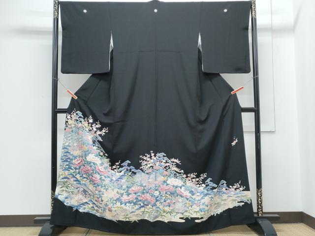 平和屋着物●本加賀友禅作家　染元千紅代表　寺西一紘　黒留袖　草花文　正絹　逸品　CABH3804th