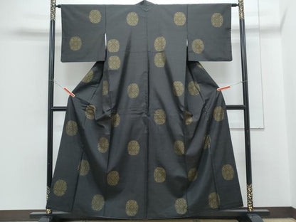 平和屋着物●本場大島紬　地空　吉祥花文　ほてい屋扱い　正絹　逸品　CABH3805th