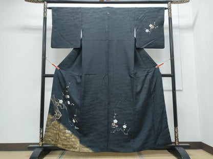 平和屋着物●訪問着　鴛鴦枝梅文　暈し染め　黒地　金彩　正絹　逸品　CABH3820th