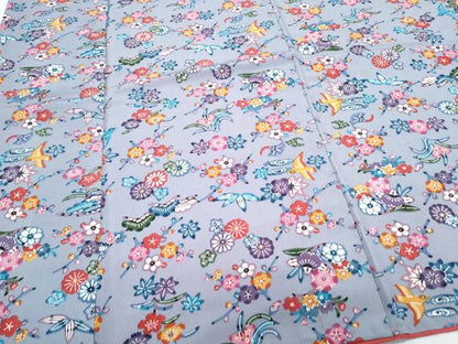 平和屋着物●上質な小紋　花蝶文　鬼しぼ縮緬　正絹　逸品　CABH3830th