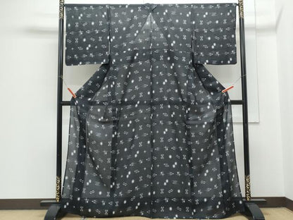 平和屋着物＊夏物　紗紬　琉球絣文様　黒地　正絹　逸品　CABH3840th