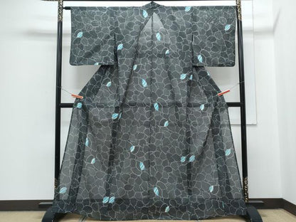 平和屋着物＊夏物　小紋　絽　葉尽くし　黒地　洗える着物　CABH3866th