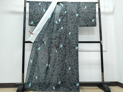 平和屋着物＊夏物　小紋　絽　葉尽くし　黒地　洗える着物　CABH3866th