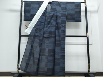 平和屋着物＊夏物　紗紬　横段吉祥文　正絹　逸品　CABH3872th
