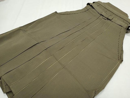 平和屋着物＊夏物　男性　馬乗り袴　縦絽　縞　正絹　逸品　CABH3946th