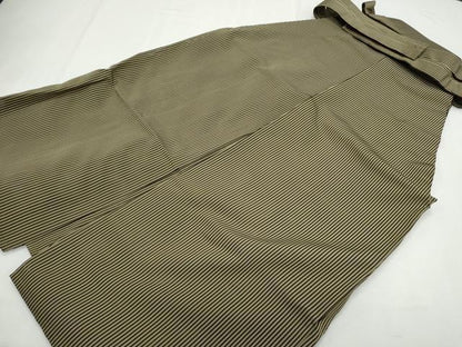 平和屋着物＊夏物　男性　馬乗り袴　縦絽　縞　正絹　逸品　CABH3946th