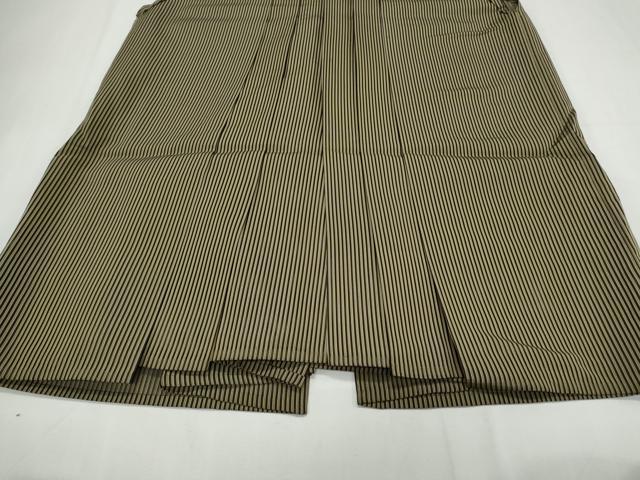 平和屋着物＊夏物　男性　馬乗り袴　縦絽　縞　正絹　逸品　CABH3946th