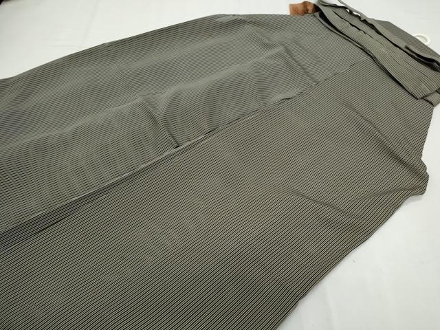 平和屋着物＊夏物　男性　馬乗り袴　縦絽　縞　正絹　逸品　CABH3947th