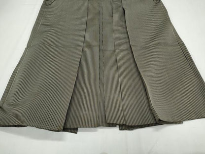 平和屋着物＊夏物　男性　馬乗り袴　縦絽　縞　正絹　逸品　CABH3947th
