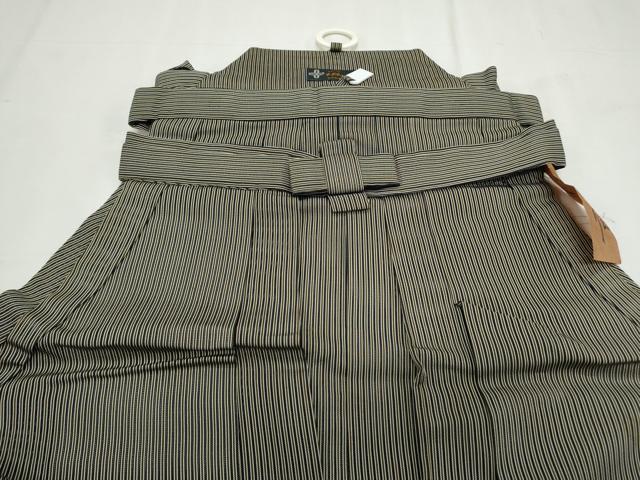 平和屋着物＊夏物　男性　馬乗り袴　縦絽　縞　正絹　逸品　CABH3947th