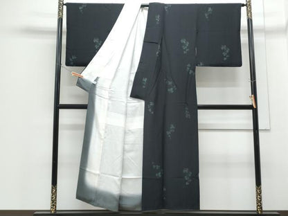 平和屋着物●上質な小紋　草葉文　黒地　金彩　正絹　逸品　CABH3991th
