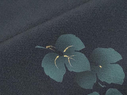 平和屋着物●上質な小紋　草葉文　黒地　金彩　正絹　逸品　CABH3991th