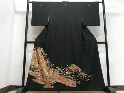 平和屋着物■豪華黒留袖　駒刺繍　吉祥松文　金彩　正絹　逸品　CABH4219xe