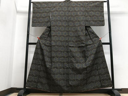 平和屋着物■本場大島紬　亀甲花文　正絹　逸品　CABH4226xe