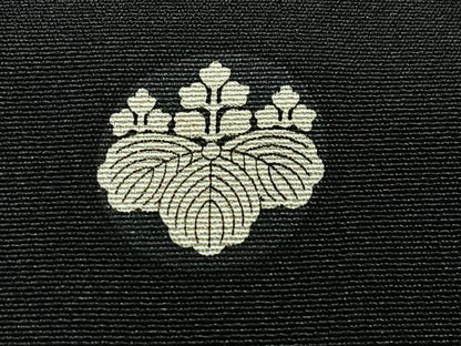 平和屋着物■豪華黒留袖　駒刺繍　飛鶴松文　鉾　金彩　正絹　逸品　CABH4264xe