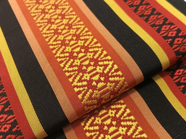 平和屋着物●本場筑前博多織　半幅帯　献上　黒地　正絹　逸品　CABH4581vp