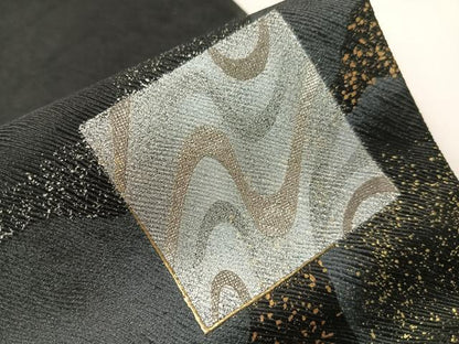 平和屋着物●螺鈿　半幅帯　道長箔散らし　黒地　金銀彩　正絹　逸品　CABH4592vp