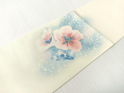 平和屋着物●塩瀬　九寸名古屋帯　ろうけつ染め　舞花文　正絹　逸品　CABH4599vp