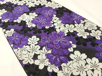 平和屋着物●両面　六通柄袋帯　唐織　舞桜　黒地　正絹　逸品　未使用　CABH4619vp
