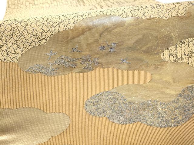 平和屋着物▼六通柄袋帯　雲重ね飛鳥文　金彩　正絹　逸品　CABH5034hy