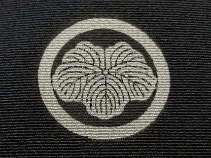 平和屋着物■豪華黒留袖　作家物　駒刺繍　道長流水草花文　金銀彩　正絹　逸品　CABH5310xi
