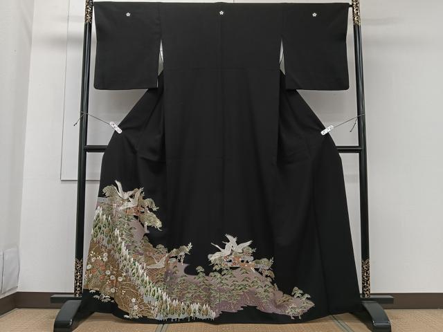 平和屋着物■豪華黒留袖　渡橋枝松鶴花文　暈し染め　金彩　正絹　逸品　CABH5335xi