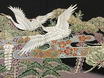 平和屋着物■豪華黒留袖　渡橋枝松鶴花文　暈し染め　金彩　正絹　逸品　CABH5335xi