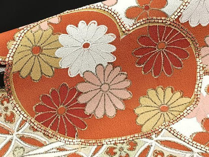 平和屋着物■豪華黒留袖　駒刺繍　笹竹松花文　金彩　正絹　逸品　CABH5336xi