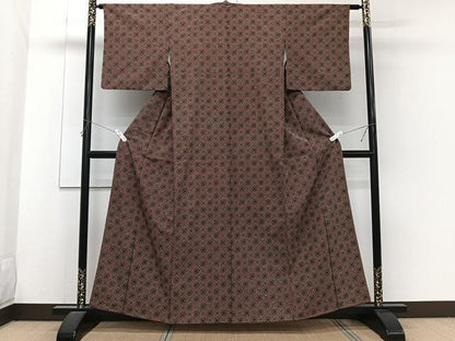平和屋着物■本場大島紬　蜀江花文　洗える着物　CABH5519xi