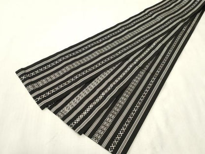 平和屋着物●本場筑前博多織　半幅帯　献上　黒地　一重帯　正絹　逸品　CABH6434dy