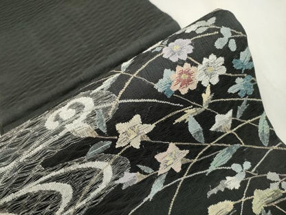 平和屋着物▽太鼓柄袋帯　スリーシーズン　春夏秋　すくい織　流水草花文　黒地　金銀糸　正絹　逸品　CABH6621dy