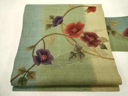 平和屋着物●中国三大刺繍　スワトウ刺繍　相良刺繍　総刺繍　九寸名古屋帯　紬地　草花文　正絹　逸品　未使用　CABH6782dy