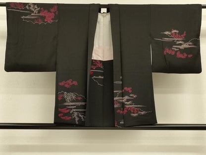 平和屋着物＃羽織　雲取り流水花文　黒地　正絹　逸品　CABH6833in