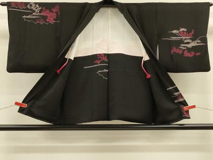 平和屋着物＃羽織　雲取り流水花文　黒地　正絹　逸品　CABH6833in