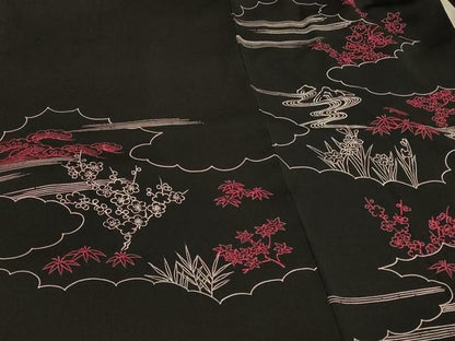 平和屋着物＃羽織　雲取り流水花文　黒地　正絹　逸品　CABH6833in