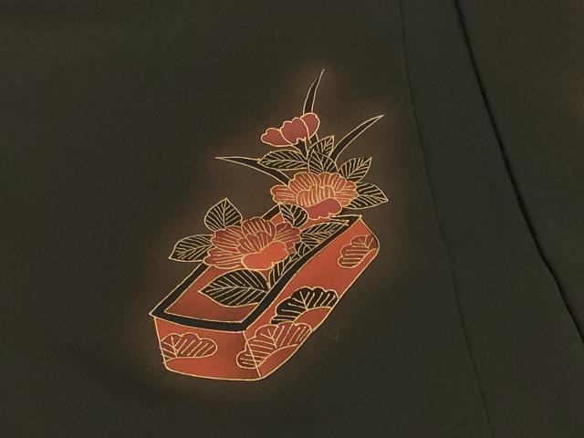 平和屋着物＃羽織　刺繍　文箱草花文　黒地　金彩　正絹　逸品　CABH6841in