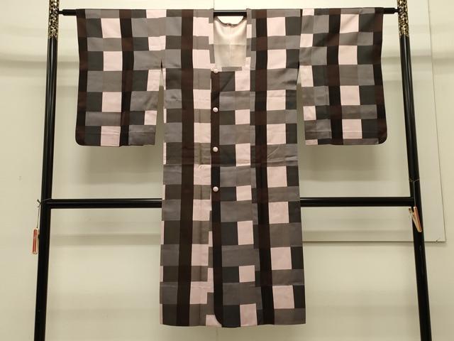 平和屋着物＃道行コート　雨コート　単衣　チェック柄　ロング丈　正絹　逸品　CABH6845in