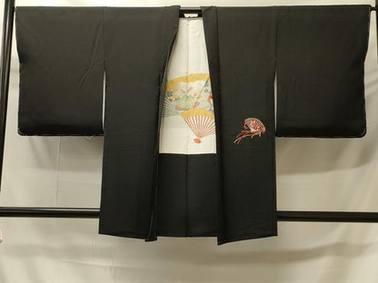 平和屋着物＃羽織　駒刺繍　総刺繍　檜扇人物花文　黒地　銀糸　正絹　逸品　未使用　CABH6942in