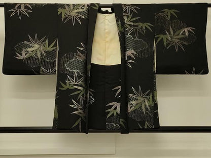 平和屋着物＃羽織　寿光織　雲取り吉祥笹文　黒地　銀糸　正絹　逸品　CABH6956in