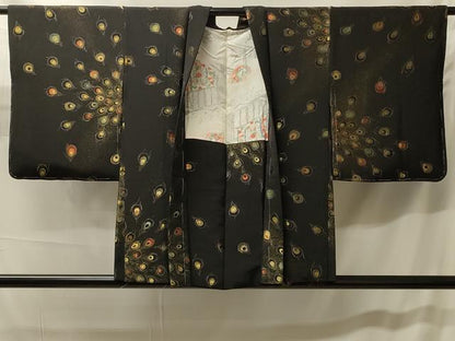 平和屋着物＃羽織　寿光織　孔雀羽文　黒地　金糸　正絹　逸品　CABH7034in