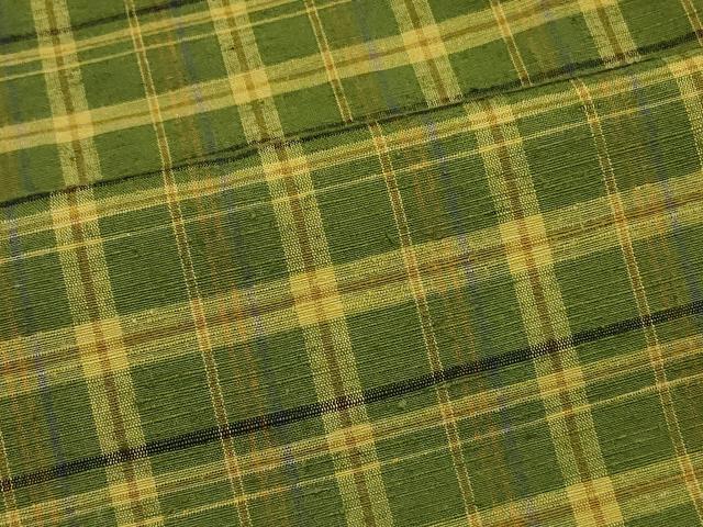 平和屋着物＃羽織　紬地　格子　正絹　逸品　CABH7053in