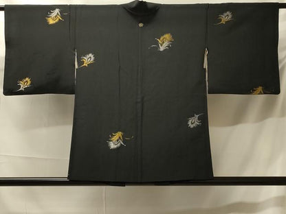 平和屋着物＃羽織　寿光織　草花文　黒地　金銀糸　正絹　逸品　CABH7092in