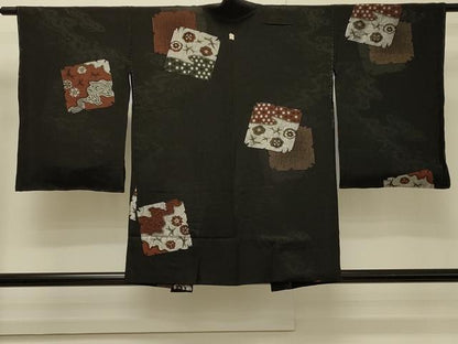 平和屋着物＃羽織　単衣　寿光織　色紙流水花文　黒地　銀糸　正絹　逸品　CABH7116in