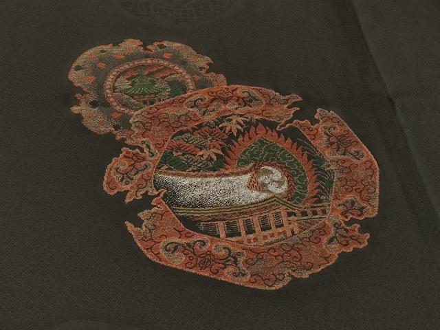 平和屋着物＃羽織　寿光織　絵皿風景文　黒地　銀糸　正絹　逸品　CABH7117in