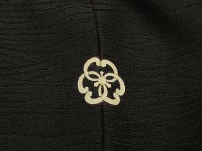 平和屋着物＃羽織　寿光織　枝葉文　黒地　金銀糸　正絹　逸品　CABH7118in