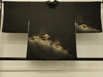 平和屋着物＃羽織　立波風景文　黒地　金銀彩　正絹　逸品　CABH7126in